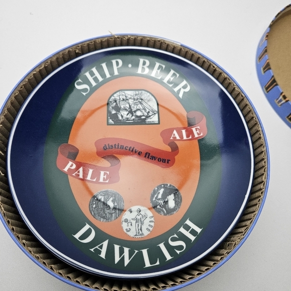 Owens Welsh Ale plate set boxed - Picture 2 of 11